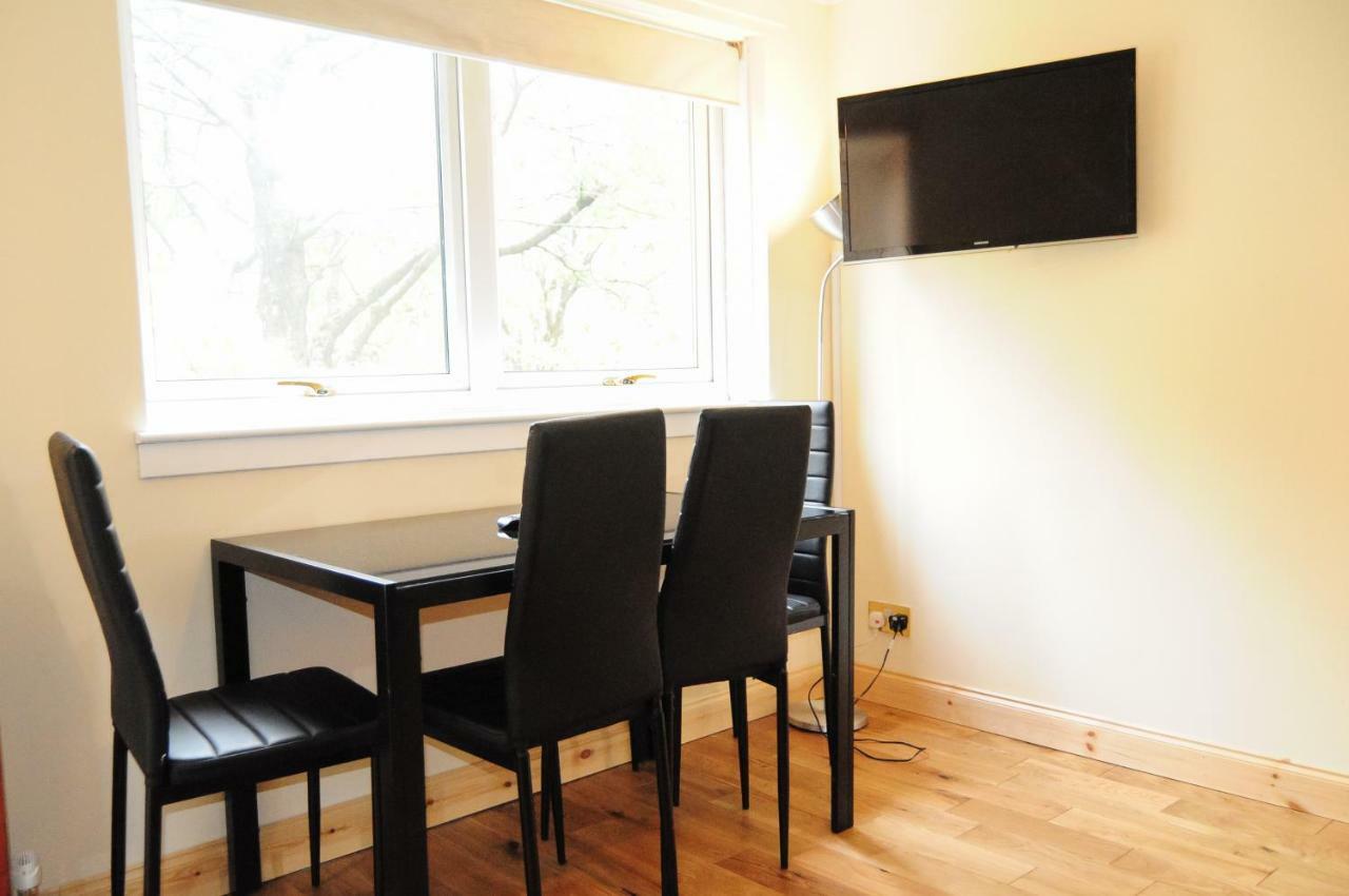 Bright City Centre House - Private Garden & Parking! Villa Glasgow Bagian luar foto